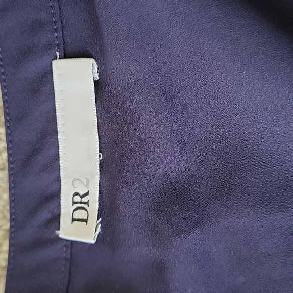 EUC DR2 women's ruffled shoulder adjustable sleeve mini dress, S, navy, lined - Picture 5 of 7